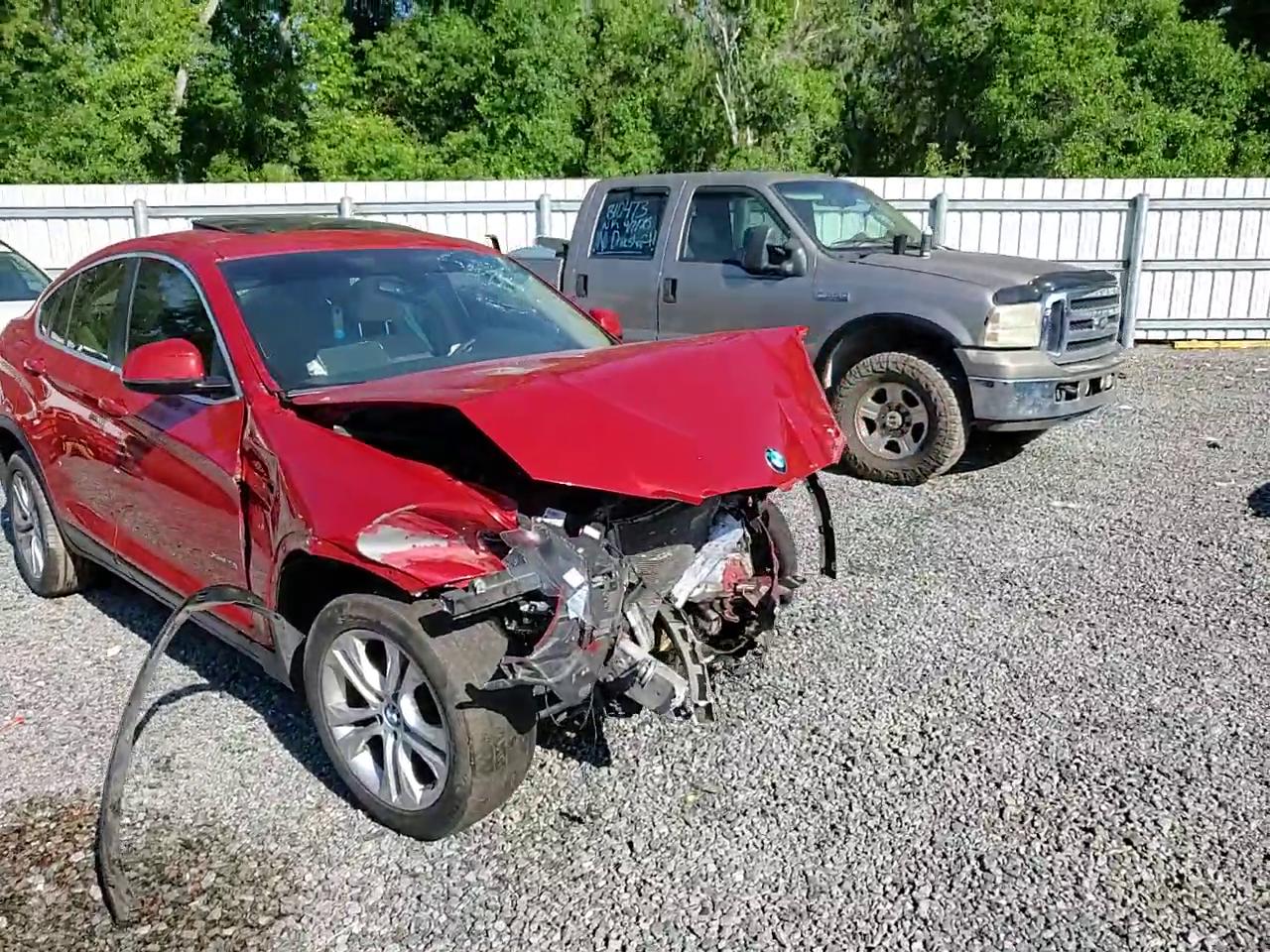 Фото: 5UXXW3C34H0T79096