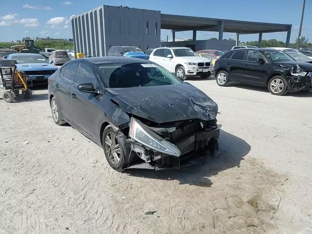 2019 Hyundai Elantra Se VIN: 5NPD74LF4KH458702 Lot: 53166465