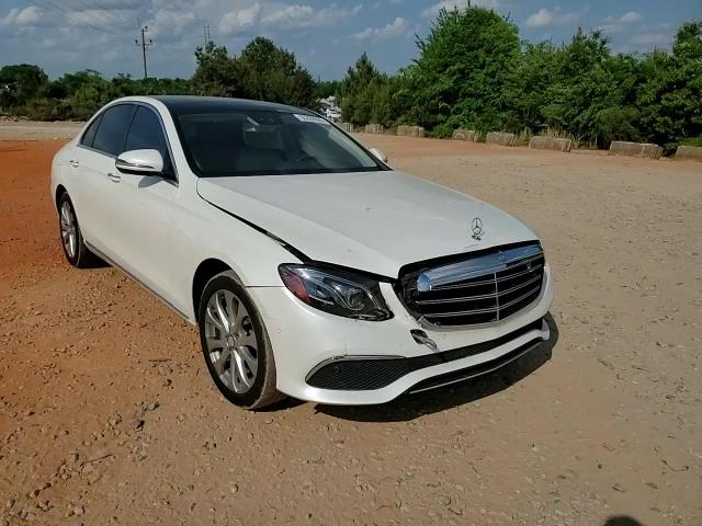 2017 Mercedes-Benz E 300 VIN: WDDZF4JB3HA195827 Lot: 55339305