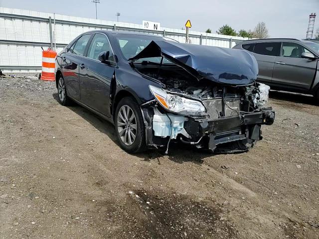 2016 Toyota Camry Le VIN: 4T1BF1FK2GU559229 Lot: 53039805
