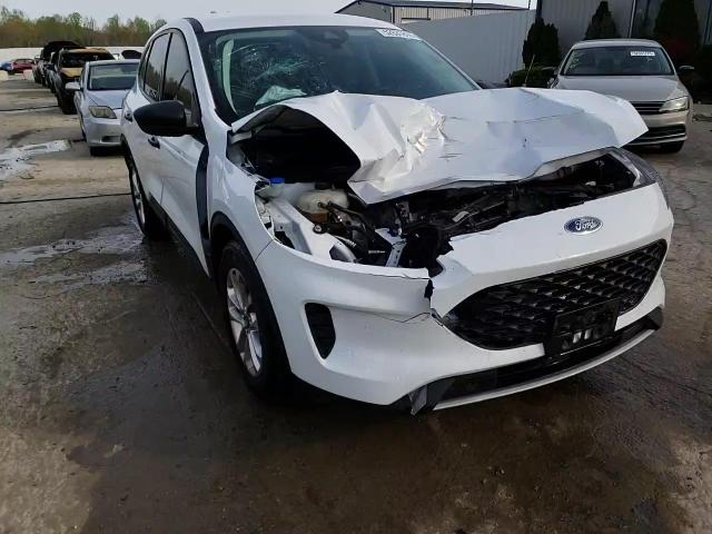 2022 Ford Escape S VIN: 1FMCU0F65NUA07907 Lot: 52631895