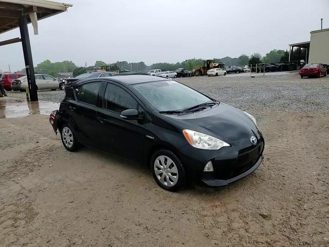 2013 Toyota Prius C VIN: JTDKDTB39D1546186 Lot: 54021415