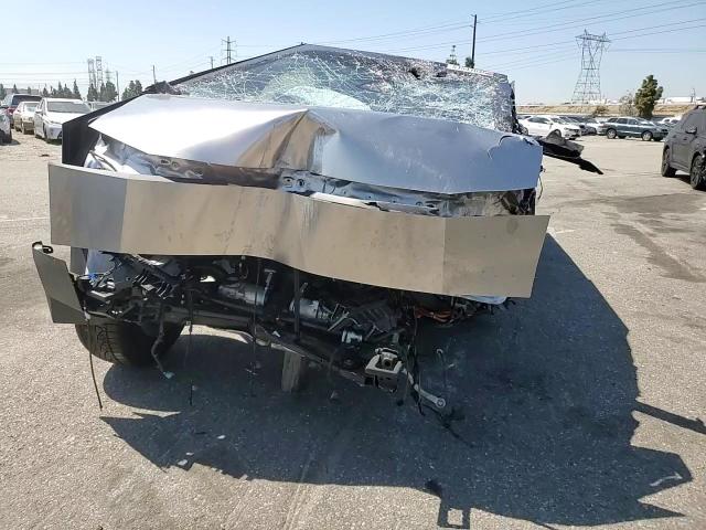 2025 Tesla Cybertruck VIN: 7G2CEHED9SA058678 Lot: 51541645