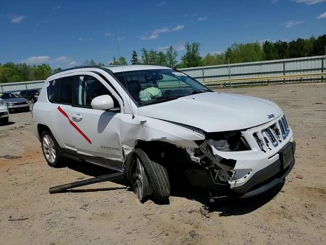 2016 Jeep Compass Latitude VIN: 1C4NJDEB2GD714557 Lot: 53534405