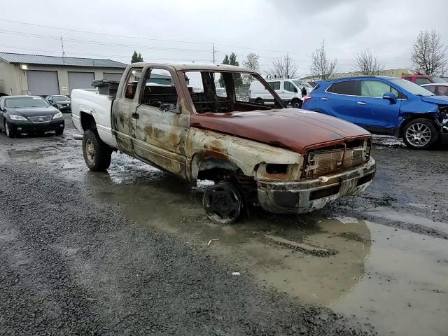 2001 Dodge Ram 2500 VIN: 1B7KF23621J503477 Lot: 51995895
