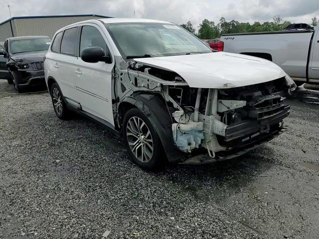 2017 Mitsubishi Outlander Es VIN: JA4AD2A39HZ009648 Lot: 54650355