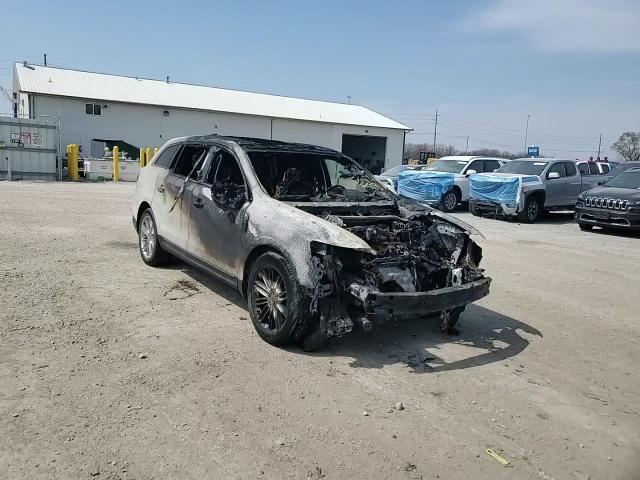 2013 Lincoln Mkt VIN: 2LMHJ5AT4DBL51360 Lot: 52250975