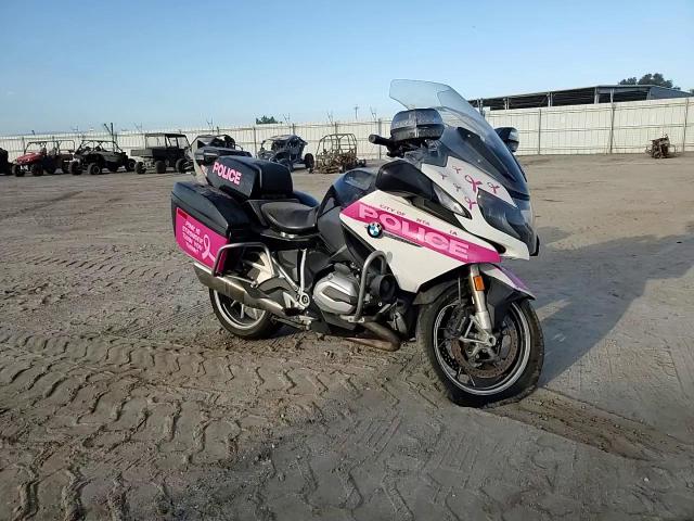 2016 BMW R1200 Rt VIN: WB10A1301GZ195933 Lot: 54200125