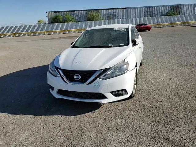 2017 Nissan Sentra - Image 10