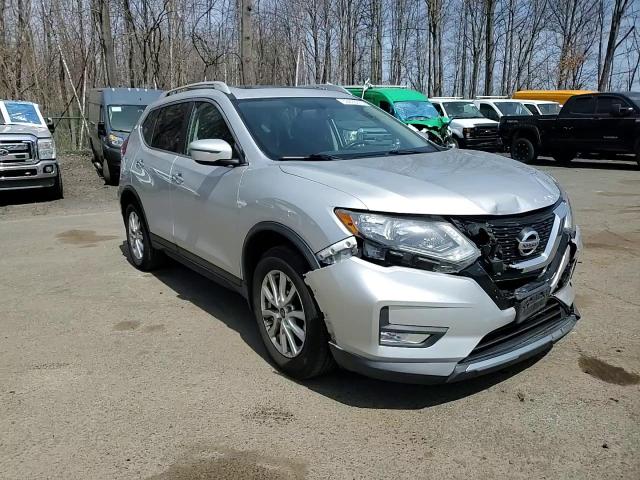 2017 Nissan Rogue Sv VIN: 5N1AT2MV6HC746018 Lot: 53693015