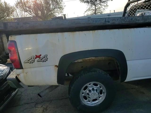 2006 Chevrolet Silverado K2500 Heavy Duty VIN: 1GCHK24U66E108785 Lot: 53693535