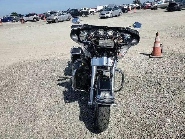2008 Harley-Davidson Flht Classic VIN: 1HD1FF4318Y707338 Lot: 54226685