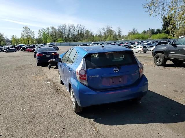 2014 Toyota Prius C VIN: JTDKDTB3XE1067633 Lot: 63877625
