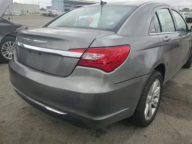 2012 Chrysler 200 Touring VIN: 1C3CCBBB6CN267539 Lot: 54369714