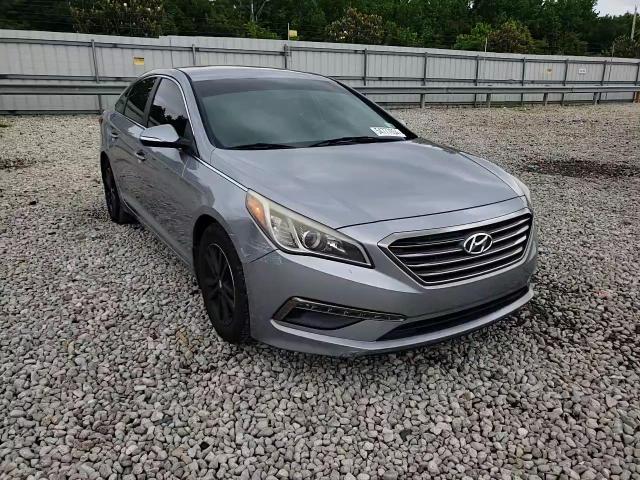 2016 Hyundai Sonata - Image 11