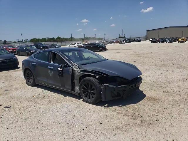 2017 Tesla Model S VIN: 5YJSA1E25HF220902 Lot: 56442684