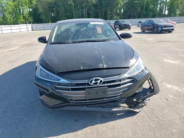 2020 Hyundai Elantra - Image 10