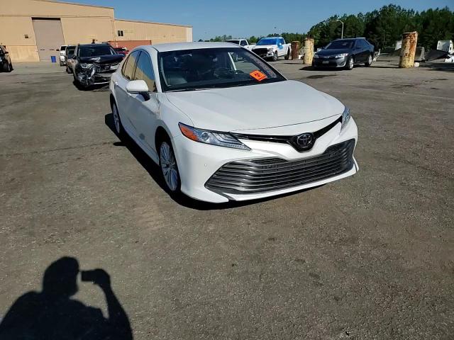 2018 Toyota Camry L VIN: 4T1B11HK2JU095295 Lot: 51742354