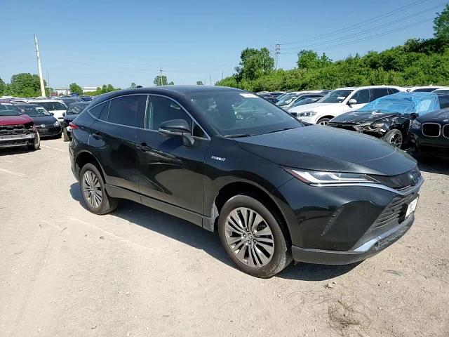 2021 Toyota Venza - Image 12