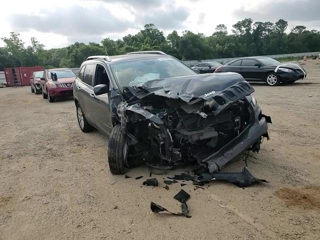 2015 Jeep Cherokee Latitude VIN: 1C4PJMCB4FW652139 Lot: 80793465