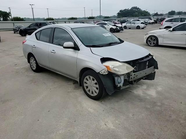 2013 Nissan Versa - Image 11