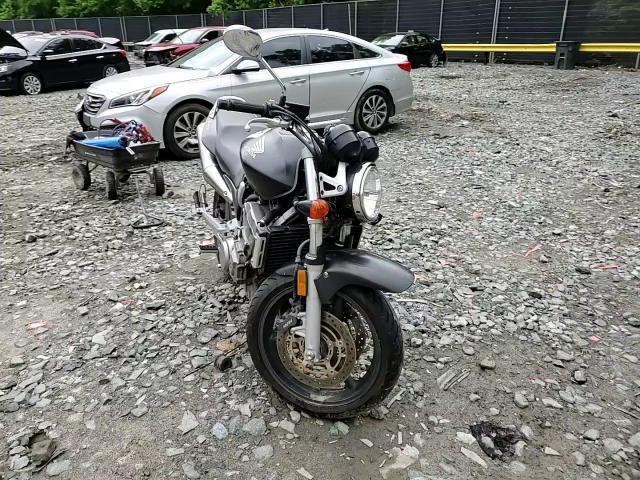 2003 Honda Cb900 F VIN: JH2SC48083M100766 Lot: 54905724