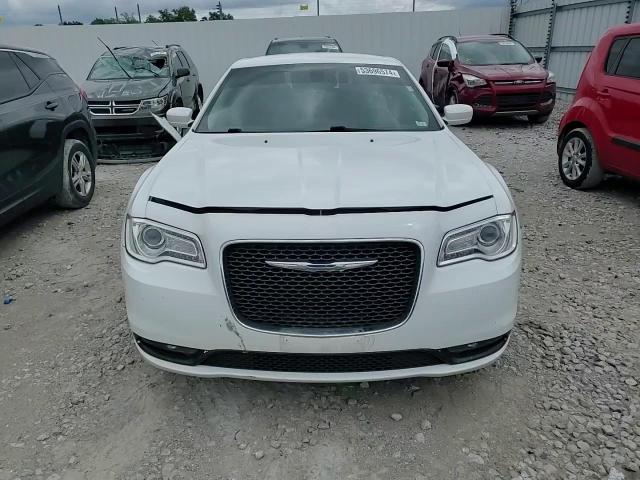 2015 Chrysler 300 Limited VIN: 2C3CCAAG5FH755840 Lot: 53696574