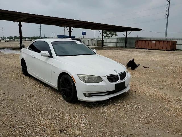 WBADW3C5XBE439489 2011 BMW 328 I