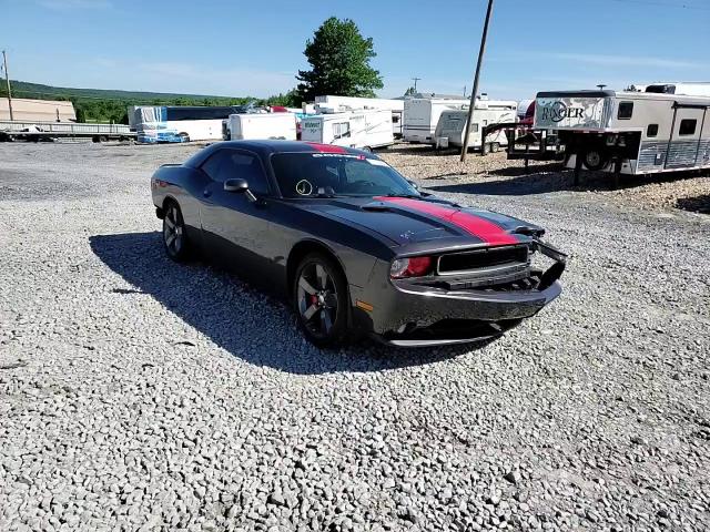 2014 Dodge Challenger - Image 11