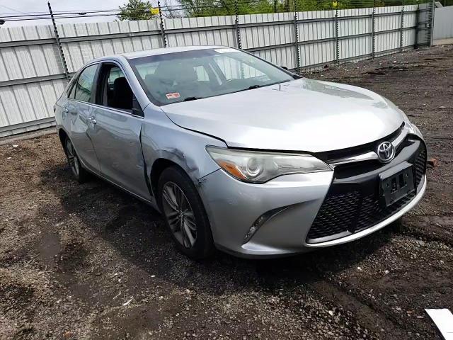 2016 Toyota Camry Le VIN: 4T1BF1FK5GU240245 Lot: 72258534