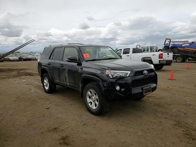 2017 Toyota 4Runner Sr5/Sr5 Premium VIN: JTEBU5JR5H5469697 Lot: 53927724