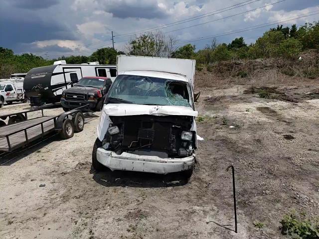 2004 GMC Savana Cutaway G3500 VIN: 1GDGG31V741902839 Lot: 56790494