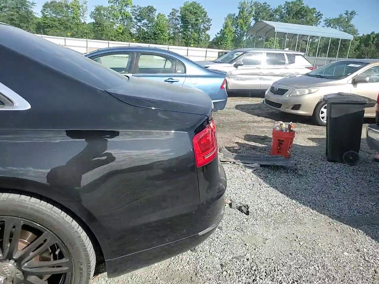 Фото: WAURGAFD2EN002424