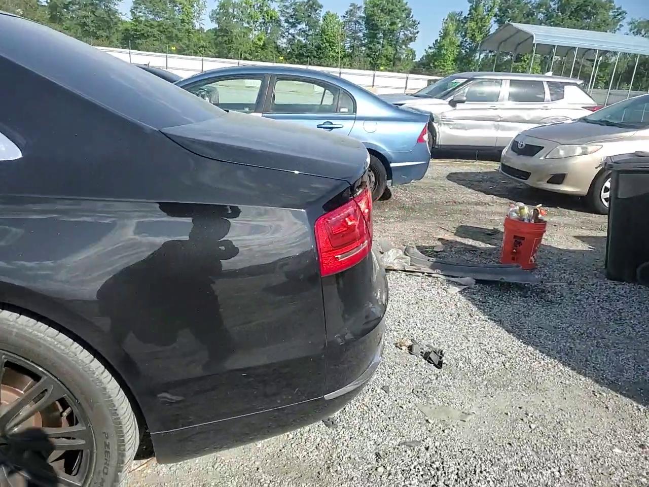 Фото: WAURGAFD2EN002424