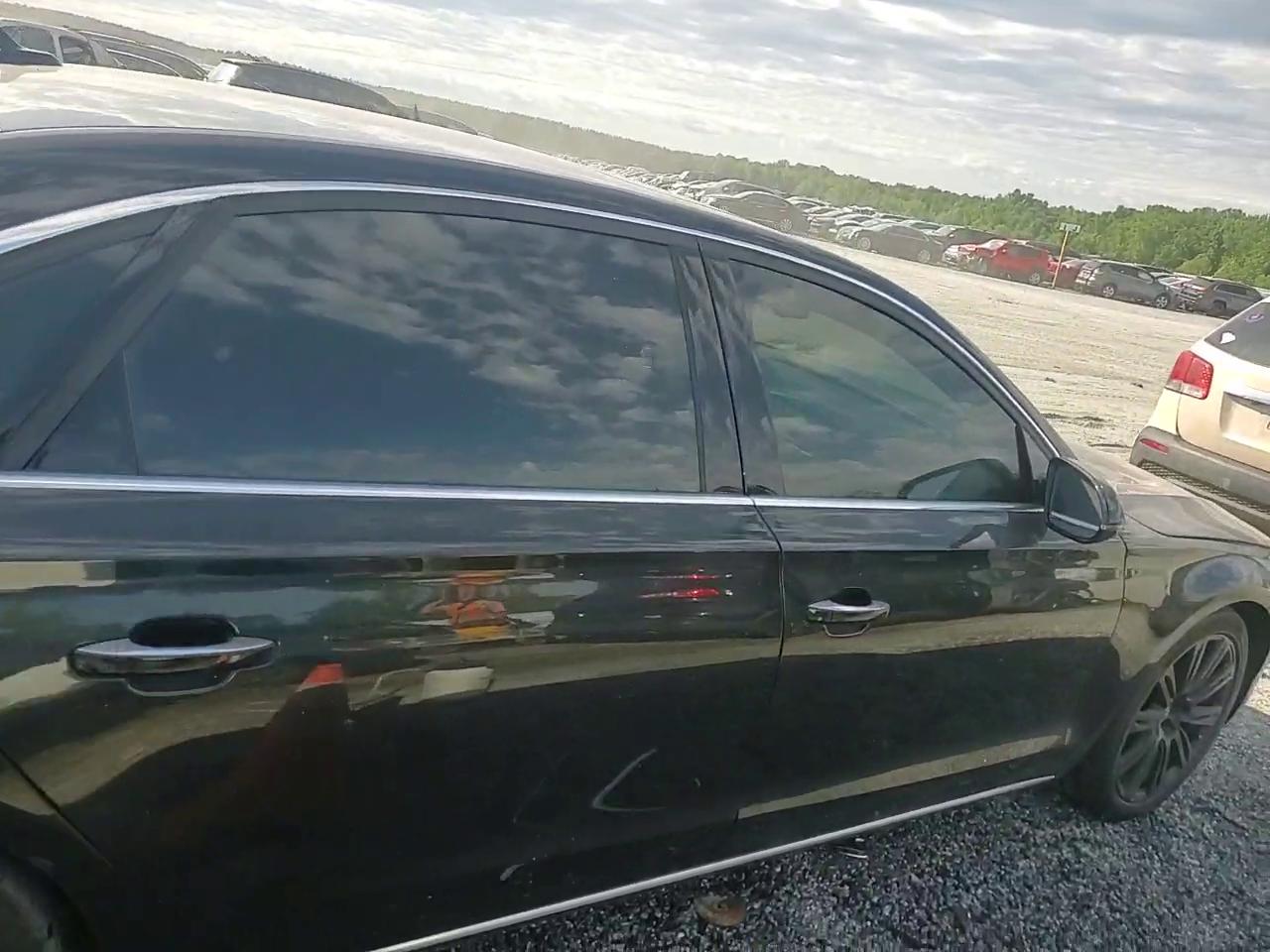 Фото: WAURGAFD2EN002424