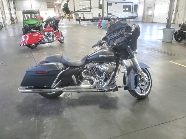 2017 Harley-Davidson Flhx Street Glide VIN: 1HD1KBC16HB620350 Lot: 58070895