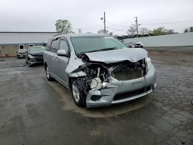 2012 Toyota Sienna Le VIN: 5TDKK3DC7CS196481 Lot: 56852995