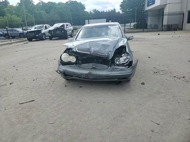 2004 Mercedes-Benz C 240 VIN: WDBRF61J54F547525 Lot: 56064115