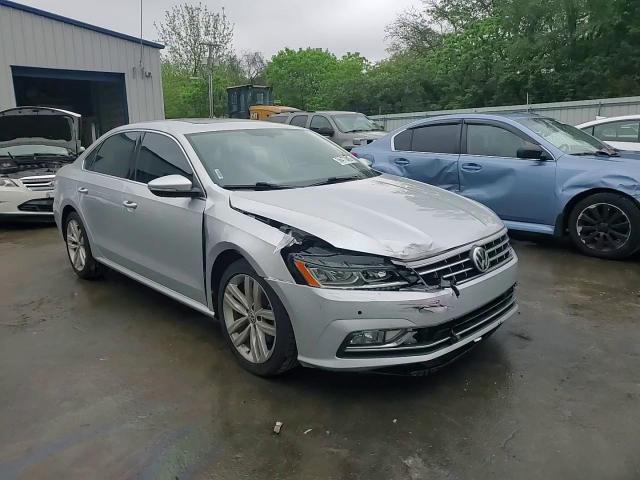 2018 Volkswagen Passat Se VIN: 1VWBA7A35JC043592 Lot: 56472015