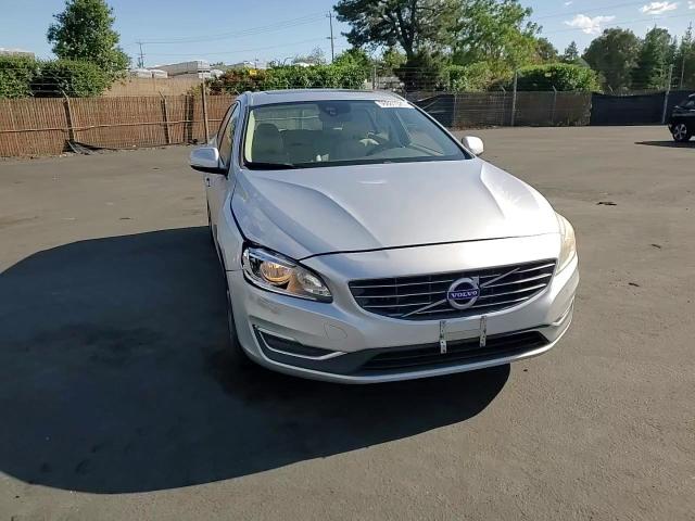 2016 Volvo V60 T5 Premier VIN: YV140MEK6G1300756 Lot: 56881525