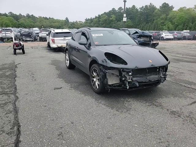 2017 Porsche Macan S VIN: WP1AB2A51HLB14862 Lot: 56210245