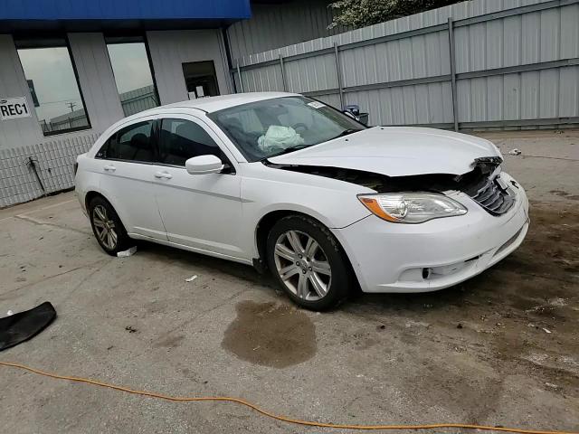 2012 Chrysler 200 Touring VIN: 1C3CCBBB4CN197667 Lot: 56578975