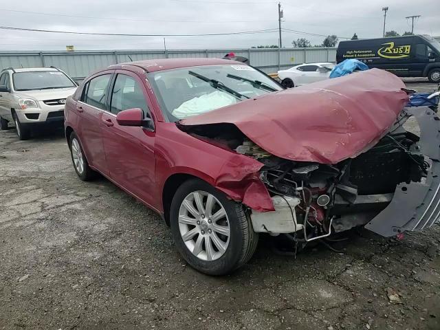 2010 Chrysler Sebring Limited VIN: 1C3CC5FB1AN231010 Lot: 57584065