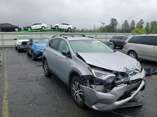 2017 Toyota Rav4 Le VIN: 2T3BFREV9HW570439 Lot: 56710325