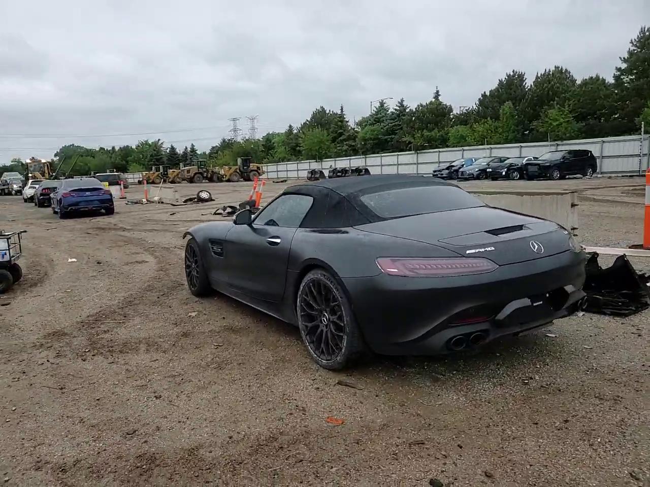 Фото: W1KYK8CA9MA042558