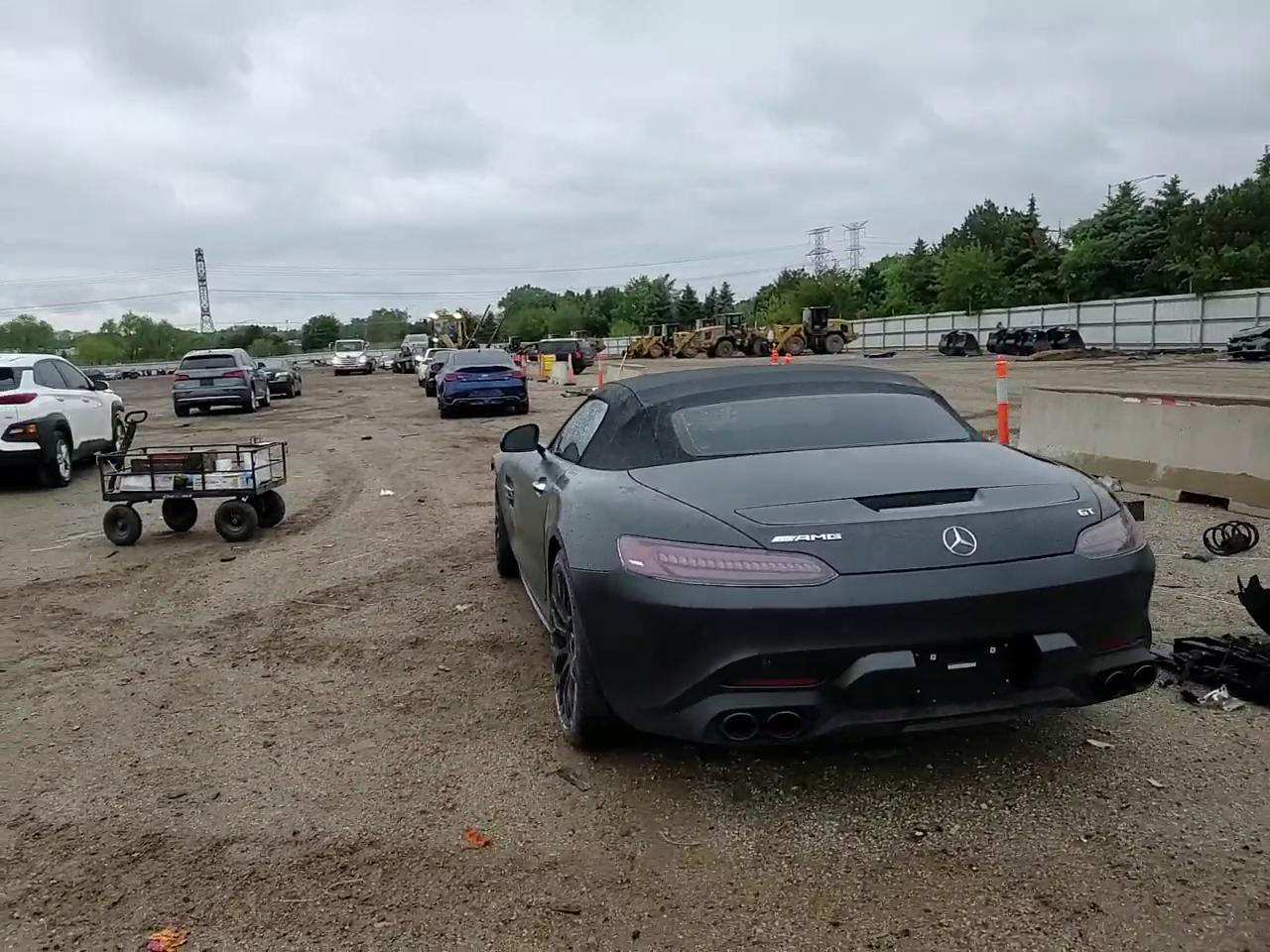 Фото: W1KYK8CA9MA042558