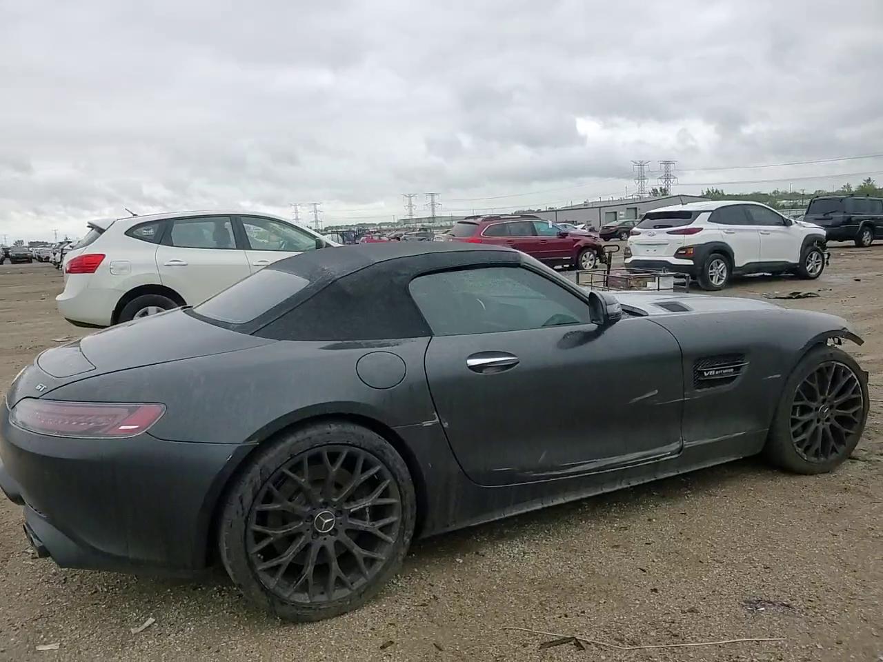 Фото: W1KYK8CA9MA042558