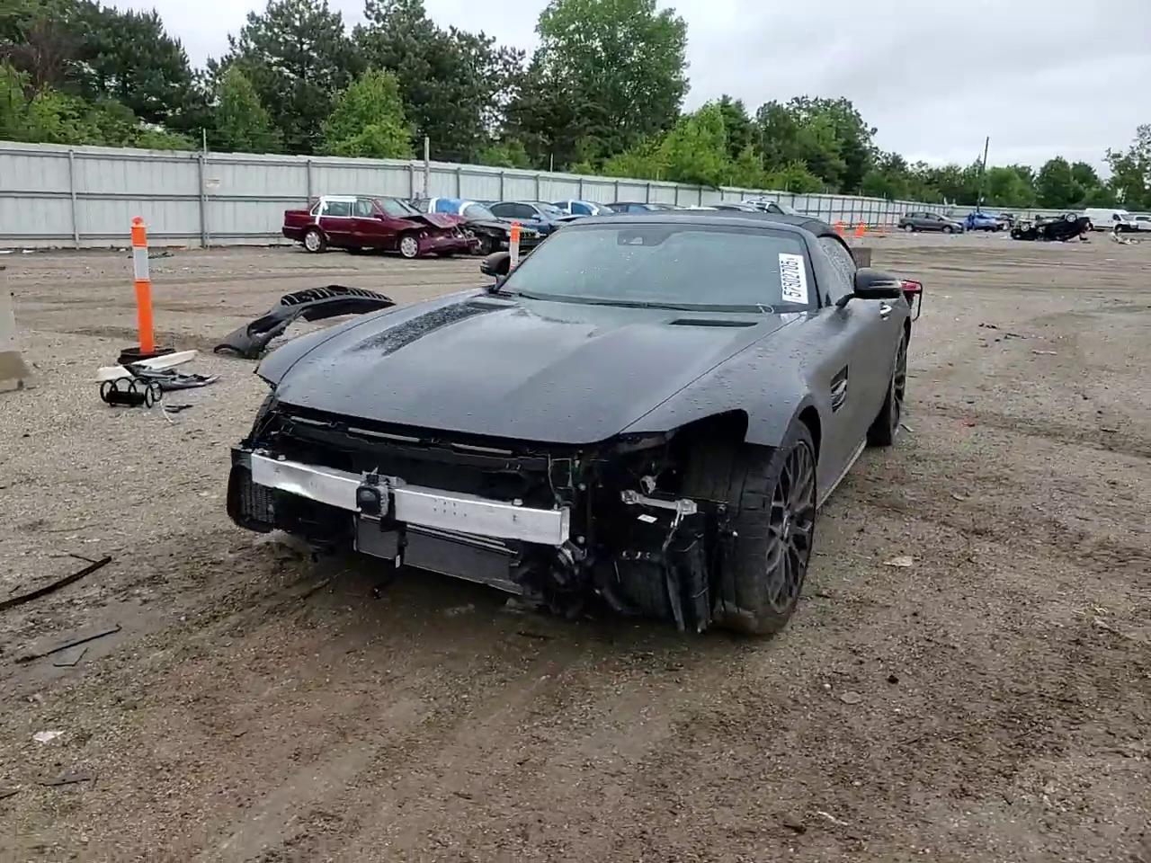 Фото: W1KYK8CA9MA042558