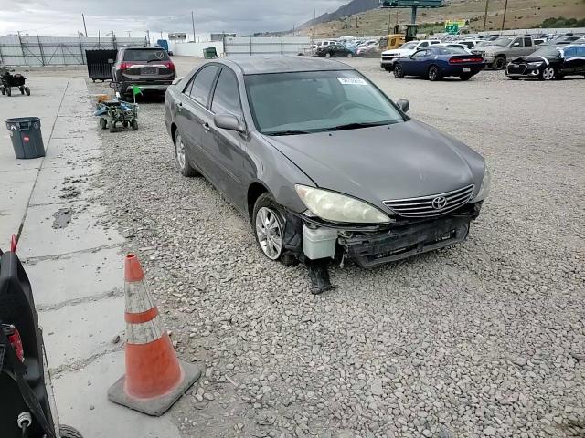 2005 Toyota Camry Le VIN: 4T1BE30K95U966890 Lot: 56708695
