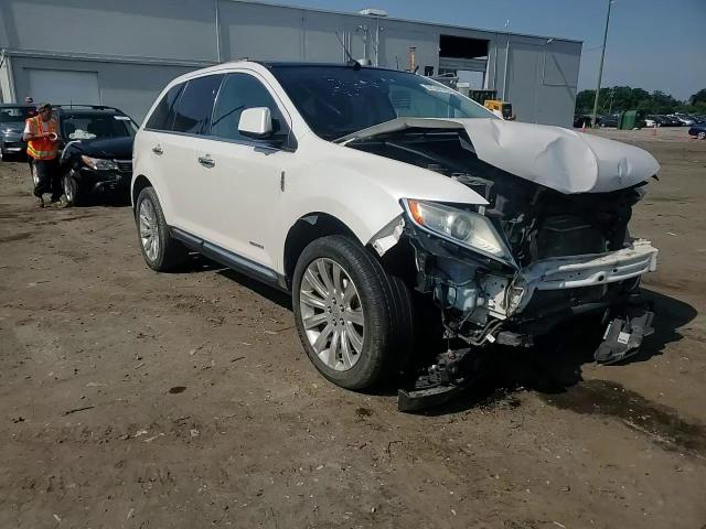 2011 Lincoln Mkx VIN: 2LMDJ8JK4BBJ08636 Lot: 57244795